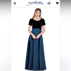 Southeastern Performance Velvet/Satin Dress 4